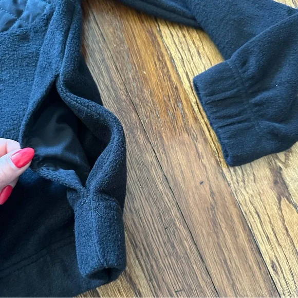 NWT Hippie Rose Quilted Pullover Small Black - Picture 7 of 10